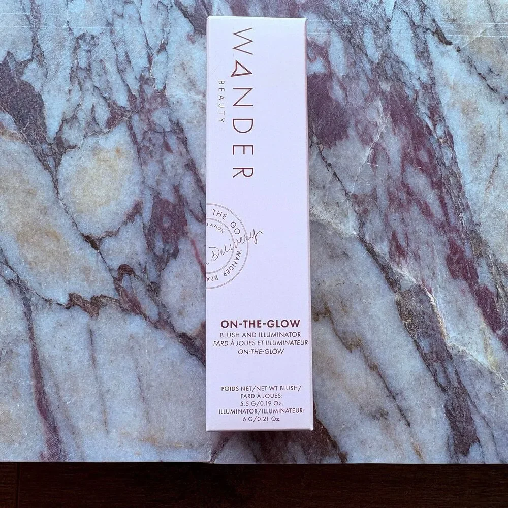 Wander Beauty On-the-Glow Blush and Illuminator - Strawberry Fields/Nude Glow